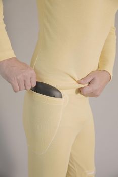 Nahansicht Long John Touring Plus als ACE-Edition inklusive Protektoren an Hüfte und Knie